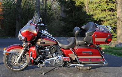 Photo of a 2009 Harley-Davidson&reg; FLHTCU Ultra Classic&reg; Electra Glide&reg;